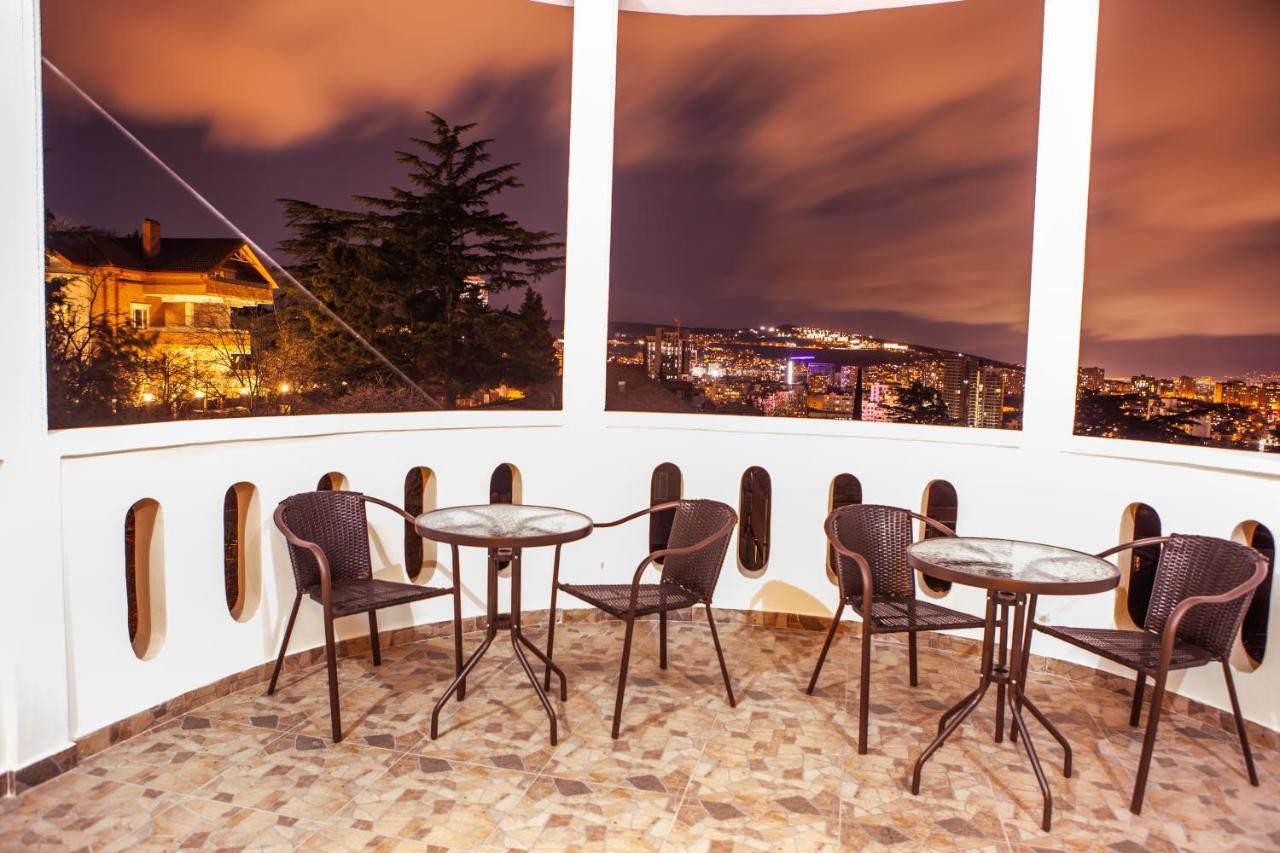 Hotel Wine Castle à Tbilissi Extérieur photo