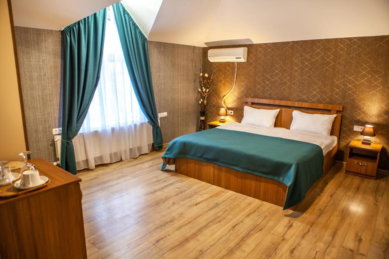 Hotel Wine Castle à Tbilissi Extérieur photo